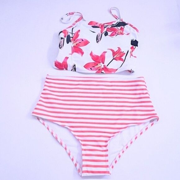 Women’s Tropical Two piece Bikini beach floral boho romantic chic red set M. - Picture 8 of 10